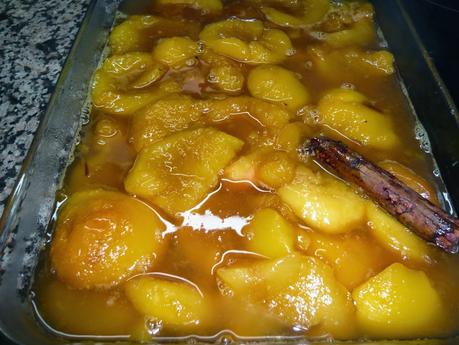 Cocina conmigo: Melocotones al cava