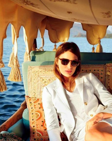 J Crew, Passage to India