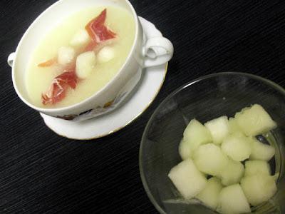 Crema de melón fría con jamón