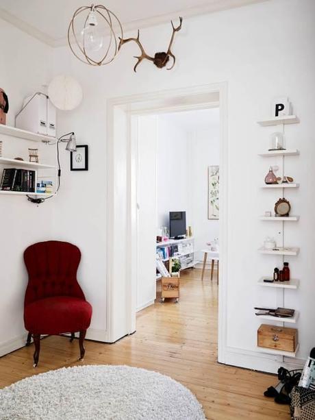 Mini piso con mucho encanto estilo femenino nórdico decoración interiores pequeños decoración de salones decoración de minipisos decoración de interiores decoración de cocinas pequeñas decoración cocinas blancas blog decoración de interiores 