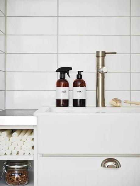 Mini piso con mucho encanto estilo femenino nórdico decoración interiores pequeños decoración de salones decoración de minipisos decoración de interiores decoración de cocinas pequeñas decoración cocinas blancas blog decoración de interiores 