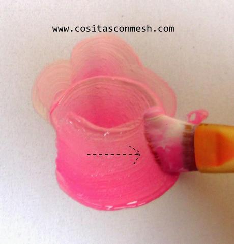 Cómo pintar una flor paso a paso