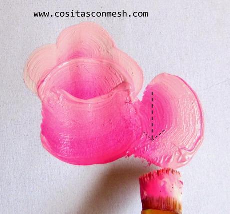 Cómo pintar una flor paso a paso