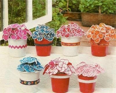 Arreglos florales con medias paso a paso