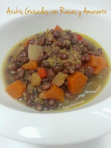Azukis Guisadas con Raíces y Amaranto