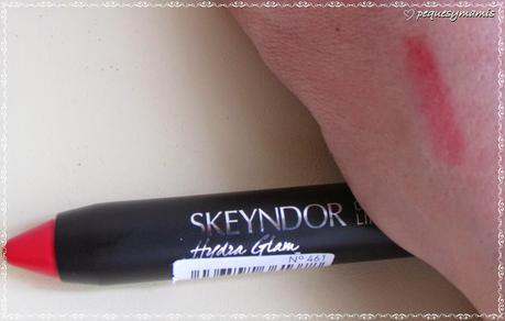 Guapa y cuidada con Make Up de Skeyndor Guapa y cuidada con Make Up de Skeyndor