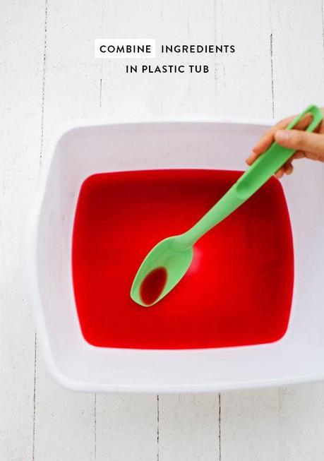 Manteles desteñidos. Llena tu mesa de color este verano