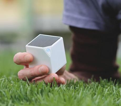 LON :: mini altavoz inalámbrico para dispositivos móviles