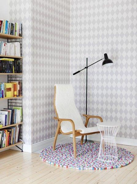 Suavidad y color a tus pies. Alfombras de bolas