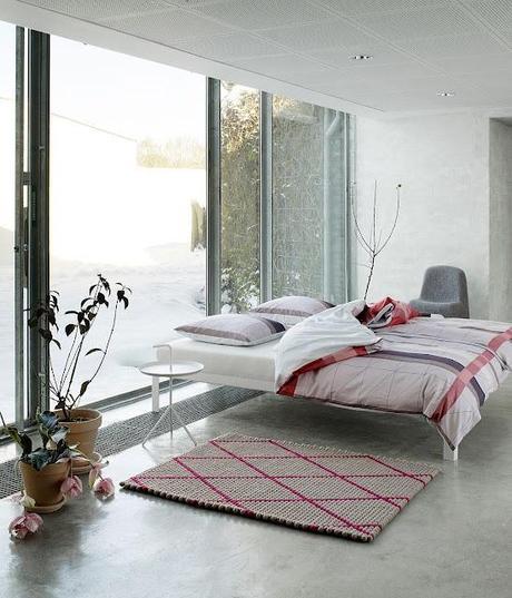 Suavidad y color a tus pies. Alfombras de bolas