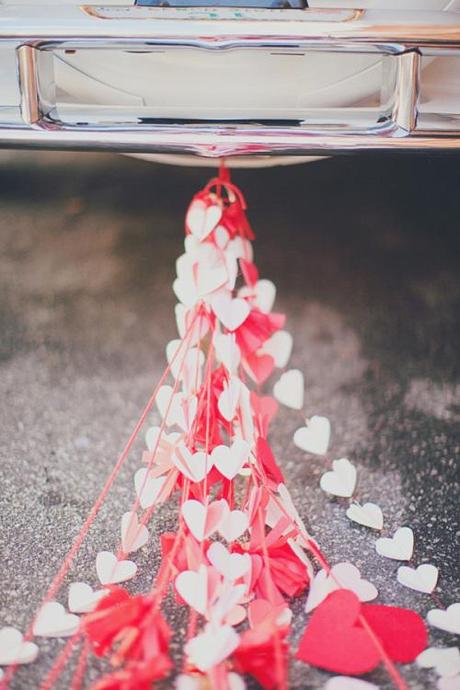 colores-de-boda-coche-novios-6