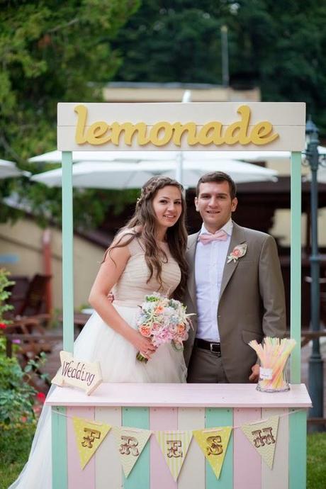 Bodas en verano: ¡Pon una barra libre de limonada !