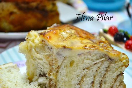 Cheesecake de rollos de canela (Cinnamon Roll Cheesecake)