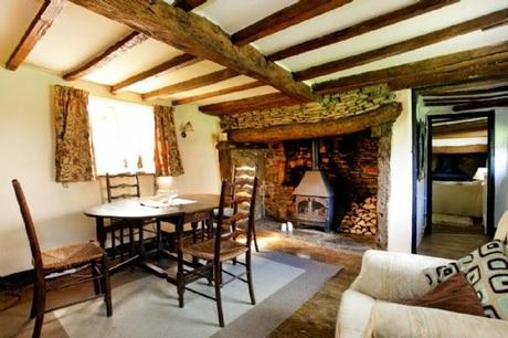 Pequena Casa Rustica en Offenham / Small Rustic House in Offenham