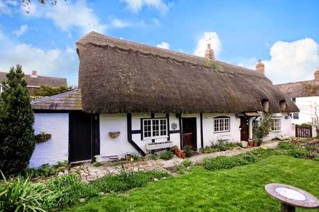 Pequena Casa Rustica en Offenham / Small Rustic House in Offenham