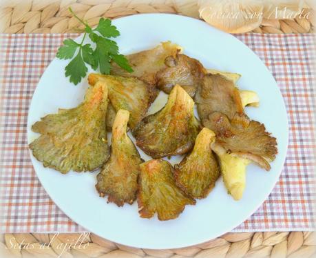 Receta de setas al ajillo a la plancha. Ràpida, fácil y casera.