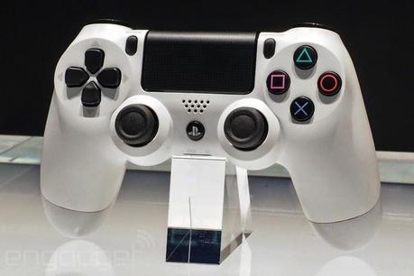 PlayStation 4 Blanca