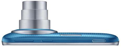 Imagen lateral con objetivo abierto del Samsung Galaxy K Zoom