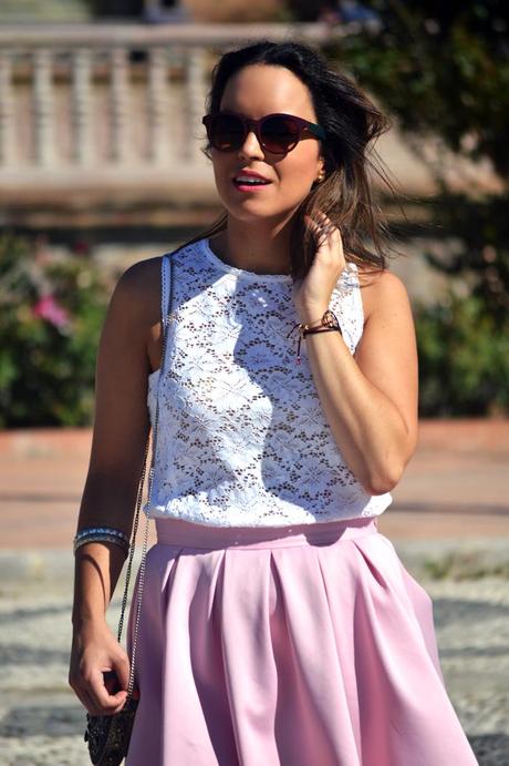 Outfit | Lace top & pink skirt