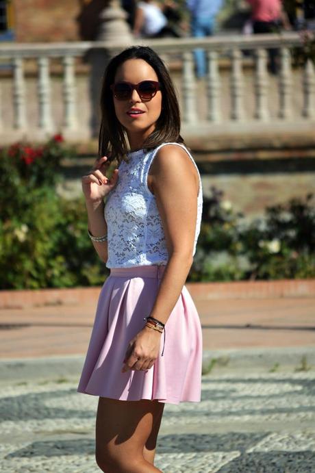 Outfit | Lace top & pink skirt