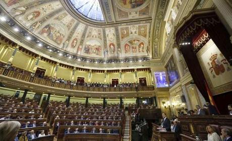 El 85% del Congreso aprobó la abdicación del Rey Juan Carlos y cedió el paso a Felipe VI.