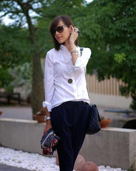 Pantalón capri + Camisa blanca