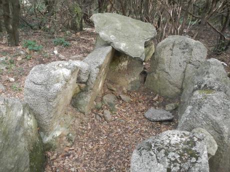 Dolmen de Can Gurri. Serralada Litoral