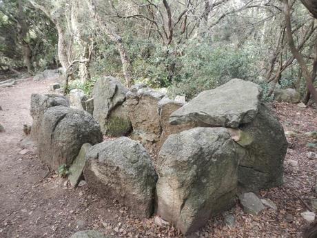 Dolmen de Can Gurri. Serralada Litoral