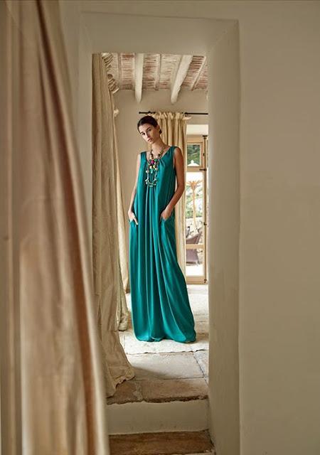 HOSS INTROPIA HOSS INTROPIA