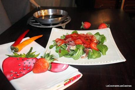 Las Chikas en Lisboa II: Ensalada de Fresas y Bonito del Norte