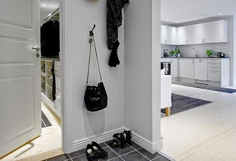 Minipiso de 48 m2 en blanco y negro