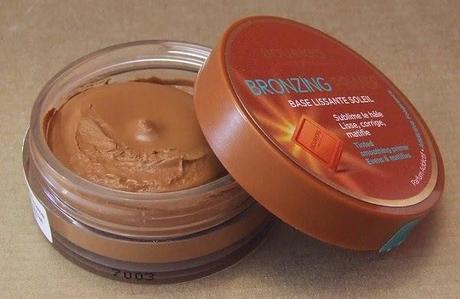 Un delicioso bronceado de verano con “Bronzing Primer” de BOURJOIS