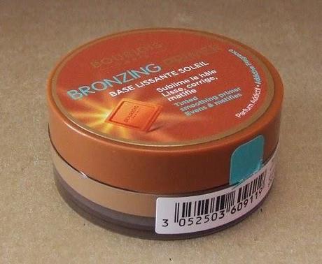 Un delicioso bronceado de verano con “Bronzing Primer” de BOURJOIS