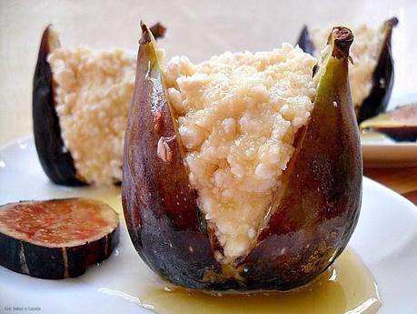 Brevas rellenas de requesón con miel