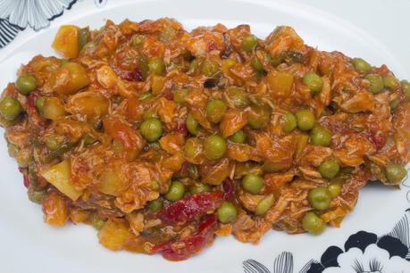 Guiso de atún, verduras y patata a la barbacoa