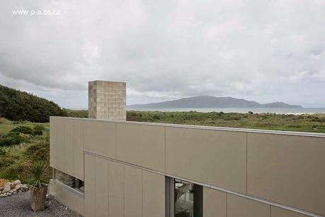 Ampliación de casa vacacional contemporánea en Nueva Zelanda.