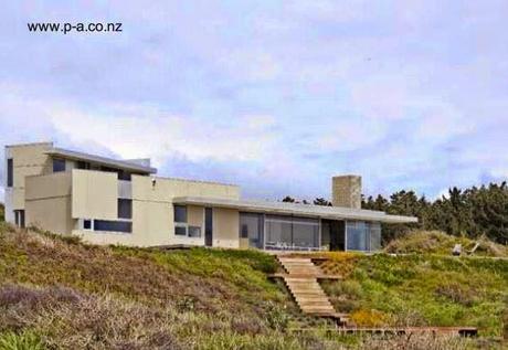 Ampliación de casa vacacional contemporánea en Nueva Zelanda.