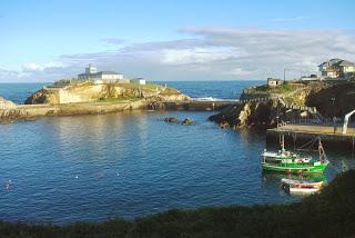 Tapia de Casariego, faro