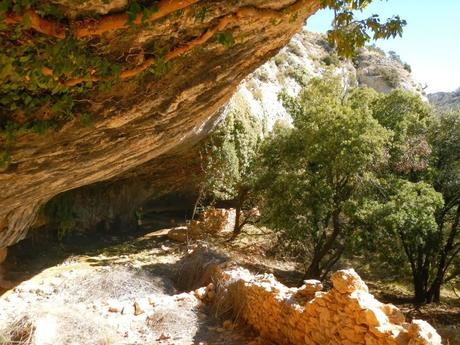Cova del Parral. En la serra del Montsant (Tarragona)