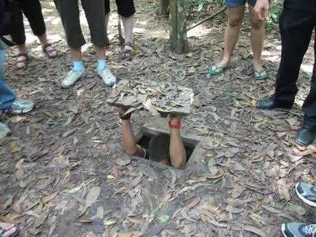 CU CHI TUNNELS