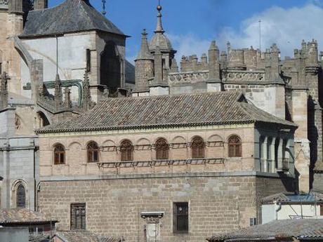 Atalayas sobre los Tejados de Toledo