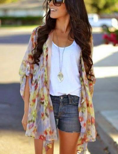 STREET STYLE INSPIRATION; KIMONOS.-