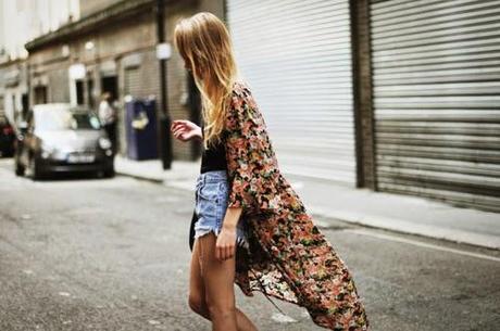 STREET STYLE INSPIRATION; KIMONOS.-