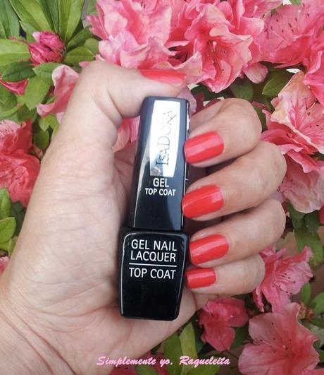 Gel Nail Lacquer de IsaDora, Uñas Intactas Durante Una Semana y con un Brillo Increíble Gel Nail Lacquer de IsaDora, Uñas Intactas Durante Una Semana y con un Brillo Increíble