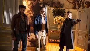 Crítica de “X-Men: Días del futuro pasado” (2014) fassbender con hugh pistola