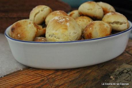 Bollinos Preñaos de Morcilla, Mozarella y Dulce de Membrillo