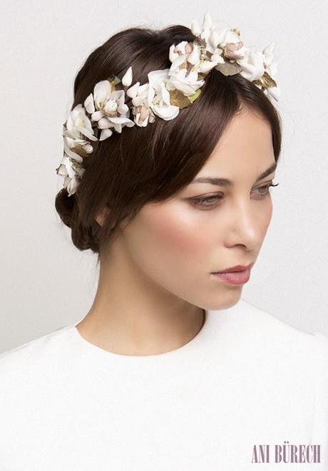 Looking for a headdress