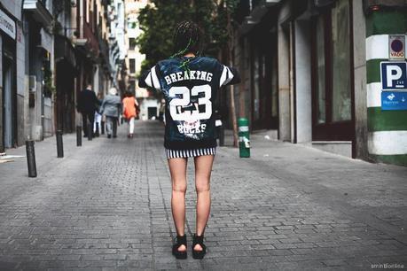 Panther Breaking Rocks breakingRocks-amintaonline-sweater-panther-