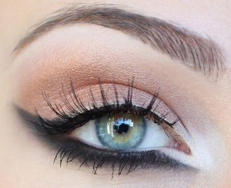 Trending topic: reverse cat eye.