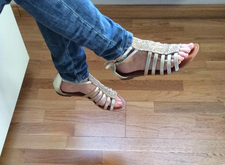 Sandalias Romanas, Bolso Tous y Bimba & Lola